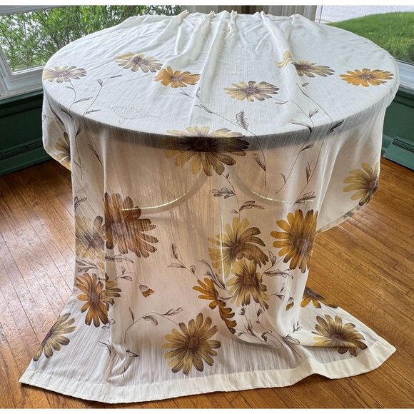 Vintage 1970s cream curtain, large brown, orange flowers, pleated, price for 1 - Picture 4 of 10